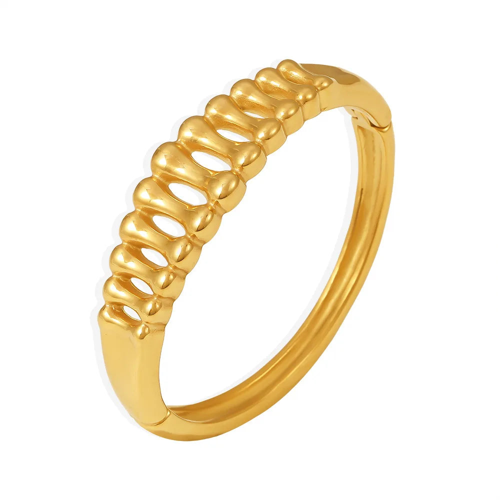 Stainless Steel 18k Gold Plated Waterproof Jewelry Fishbone Pattern Hollow Bracelet Non Tarnish YF6001