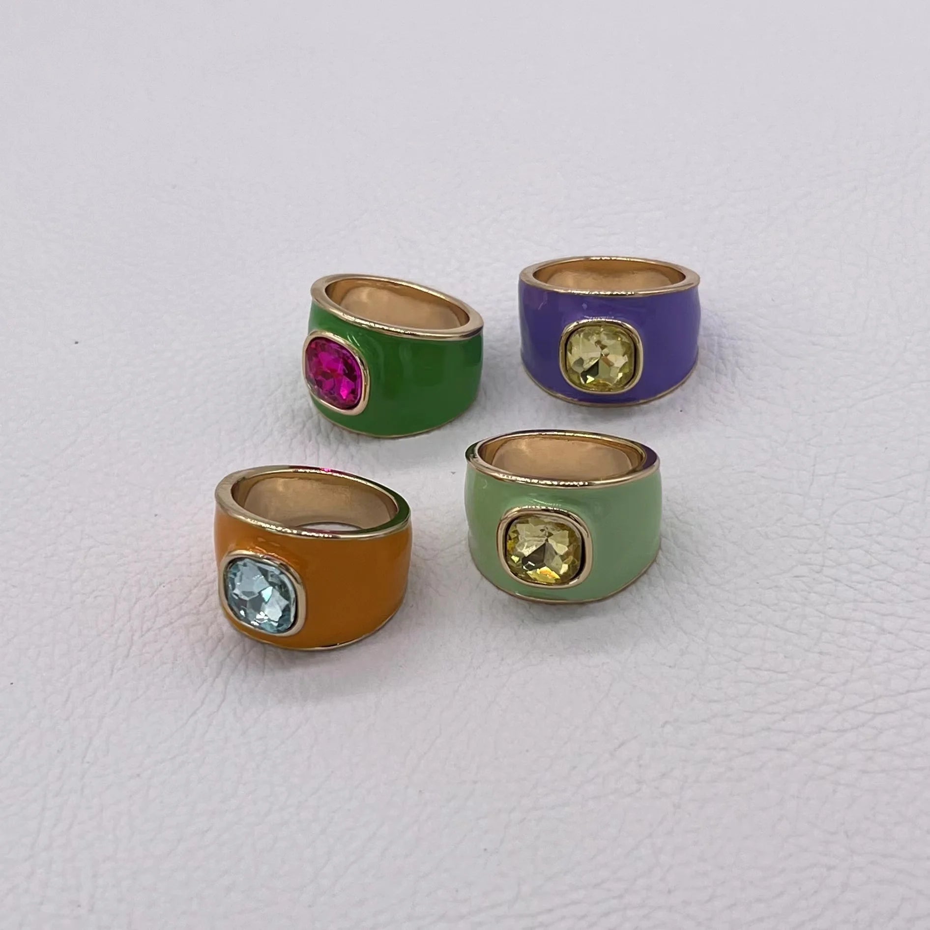 Wholesale Anti-Allergic Cubic Zirconia Dripping Oil Gemstone Rhinestone Alloy Ring for Women