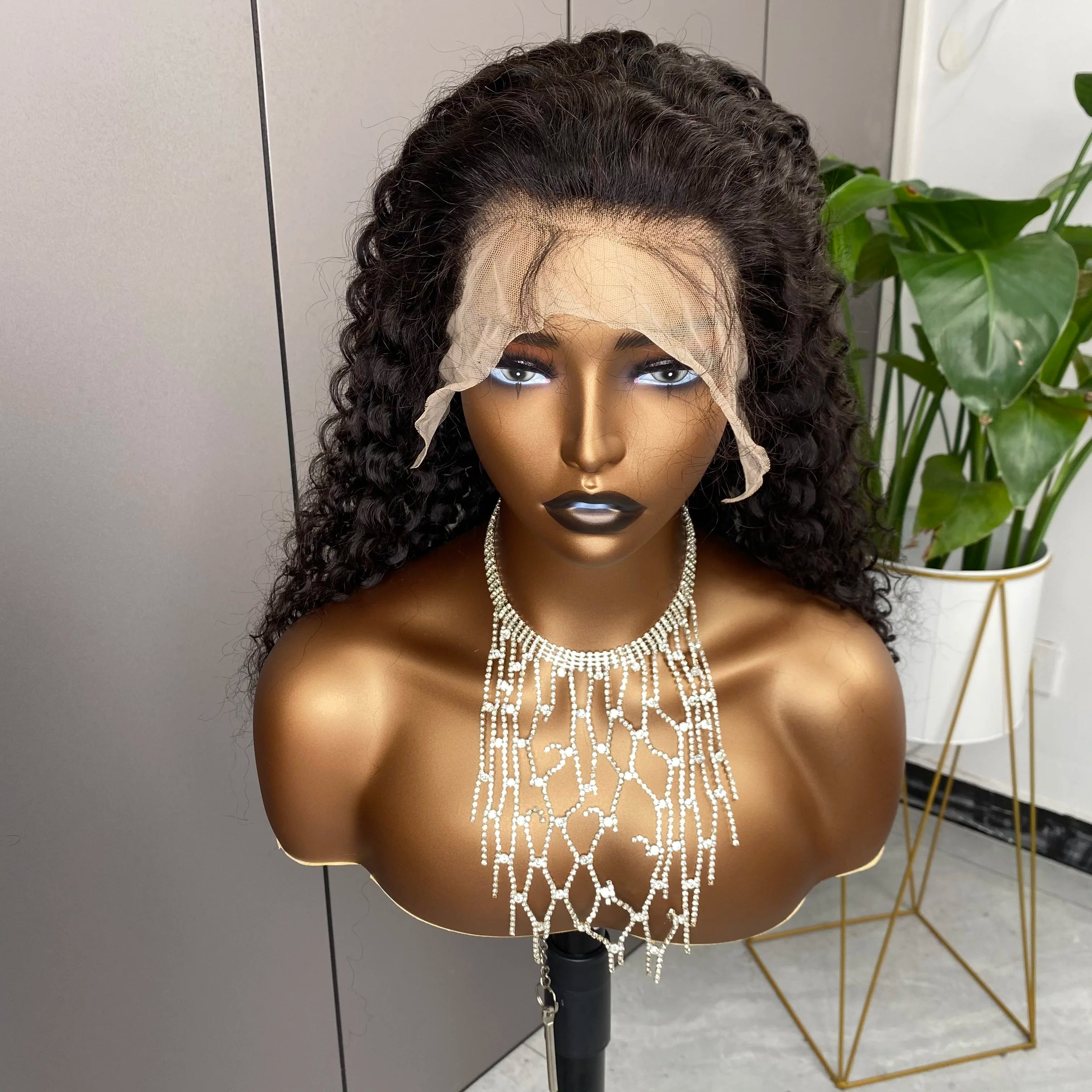 Brazilian Transparent Human Hair Lace Front Wigs Wholesale Water Wave Lace Frontal Wigs for Black Woman