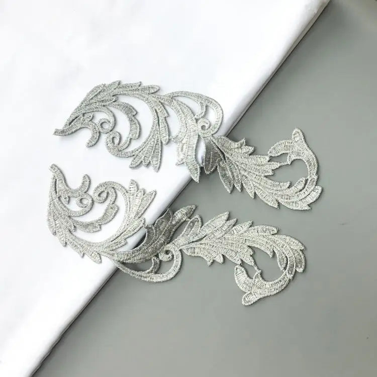 Newly Designed  Metallic Yarn Gold Silver Guipure  Embroidery  Lace Applique for Garment Dress Latin Clothing