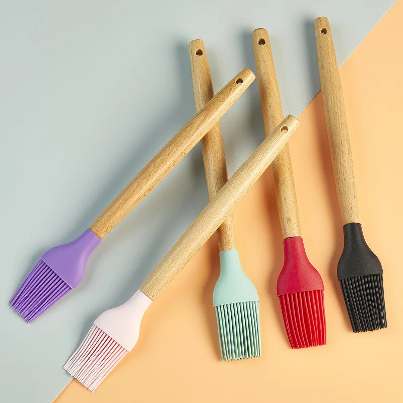 Basting Brush with Wood Handle Kitchen Tools Heat Resistant Silicone BBQ Grill Brush Pastry Oil Brush