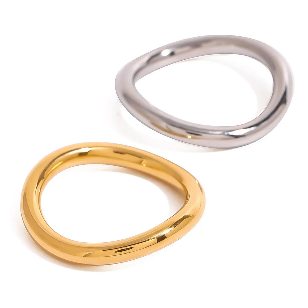 2Pcs/set Two Tone Smooth Stainless Steel Thin Rings Waterproof 18K Gold Plated Plain Rings Hypoallergenic Jewelry for Women