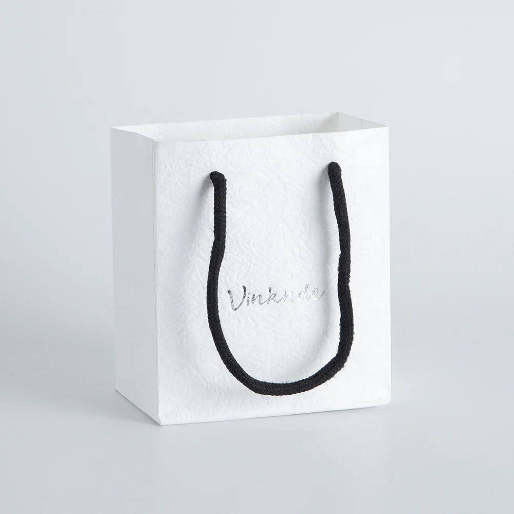 11*6*12cm High Grade Exquisite Mini Eco Recycled White Textured Jewelry Bag Custom Paper Packaging Gift Bags with Black Handle
