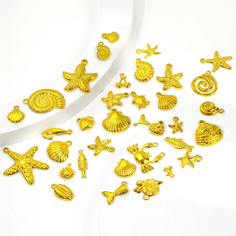 Wholesale Fashion 18K Gold Plated Stainless Steel Butterfly Minimalist DIY Charm Jewelry Making Beaded Necklace Bracelet Party