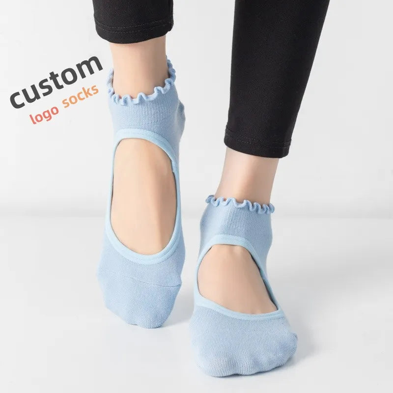 Custom Design Anti Slip Pilates Crew Socks Women Cotton Grip Ruffle Socks Custom Grip Yoga Pilates Socks Best Price