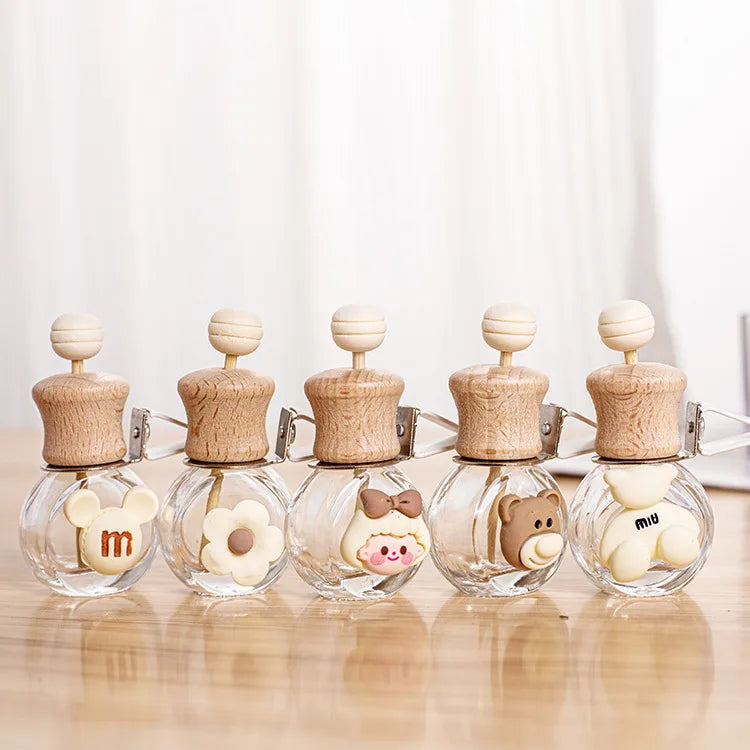 Cartoon Cute Essential Oil Diffuser Car Perfume Bottle with Clips Glass Bottles Aromatherapy Air Freshener Glass Crafts