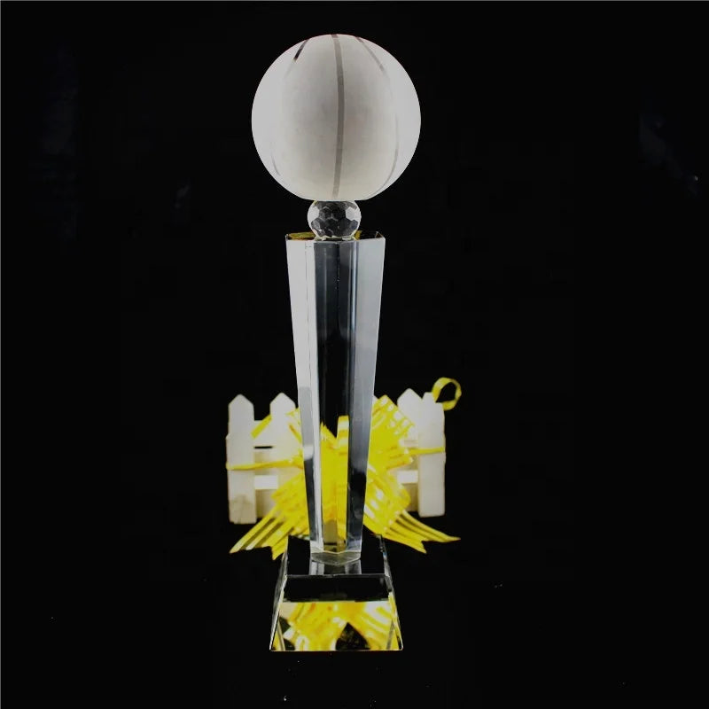 Trending Hot Products Crystal Engraved Basketball Trophy/Design logo Crystal Basketball Souvenir K9 Crystal Ball for for Sports