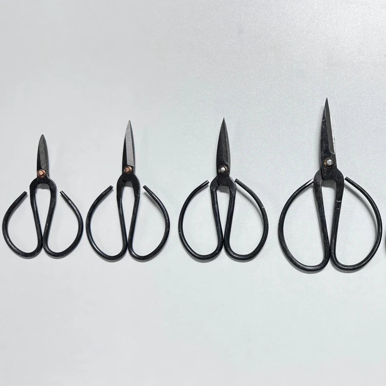 Ready to Ship  Classic Black Home Sewing Portable Knife Custom Black Scissors