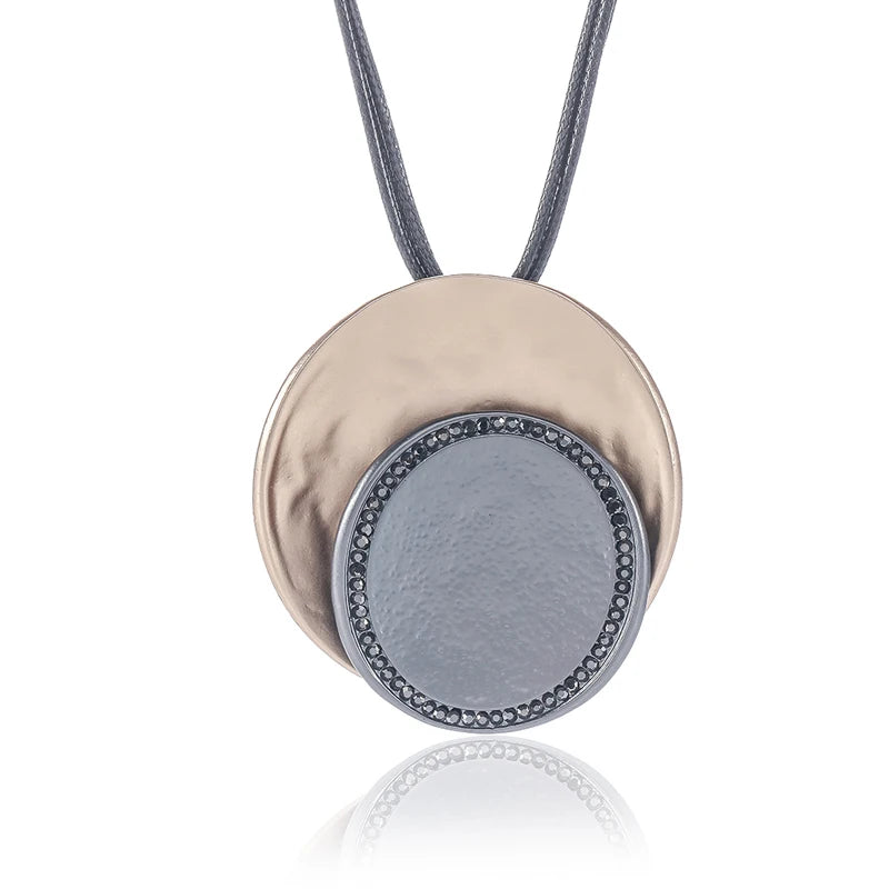 Three Layer Round Alloy Pendant With  Leather Rope Collar Necklace for Ladies