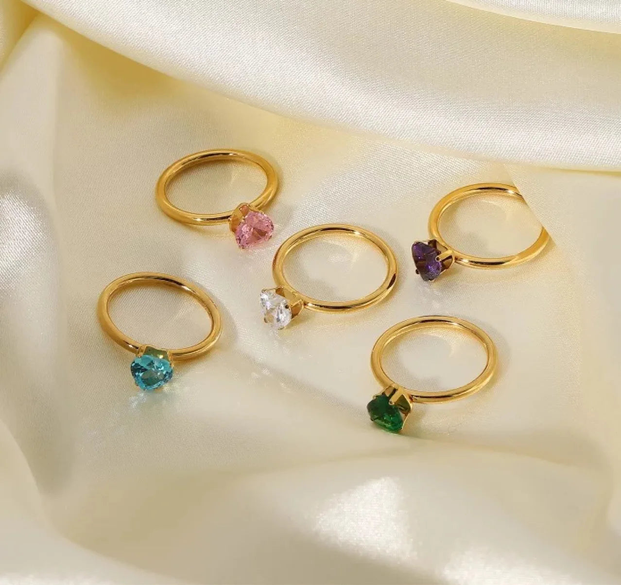 Trendy Stainless Steel Colorful Gemstone Ring Jewelry Pvd Plated Claw Setting Heart Diamond Ring for Women