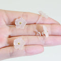 Wholesale Five Petal Crystal Flower Resin Stud Earrings for Women Trendy Non-Piercing Clip Featuring Pearl for Anniversary