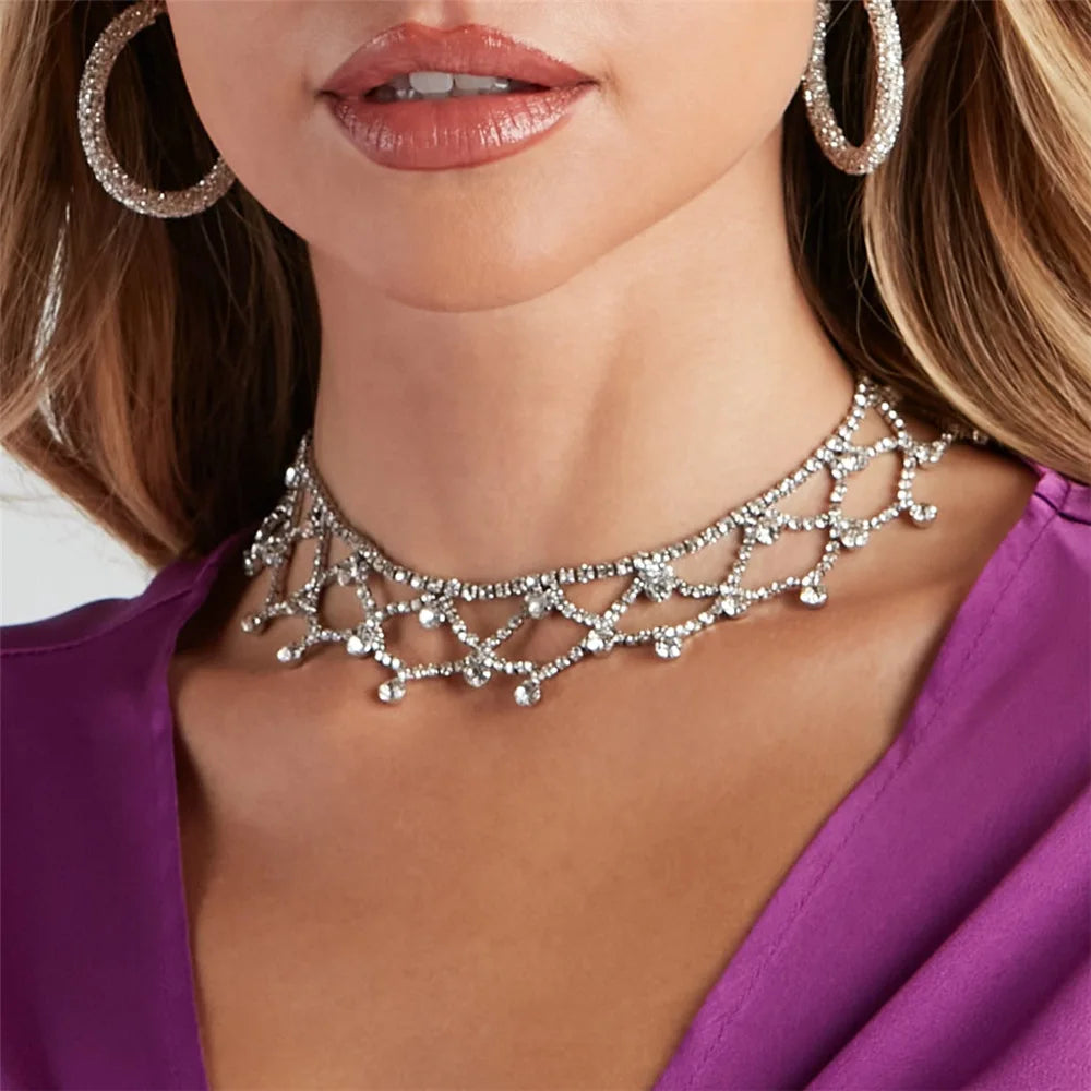 Sparkling Extravagant Diamond-Encrusted Mesh Necklace