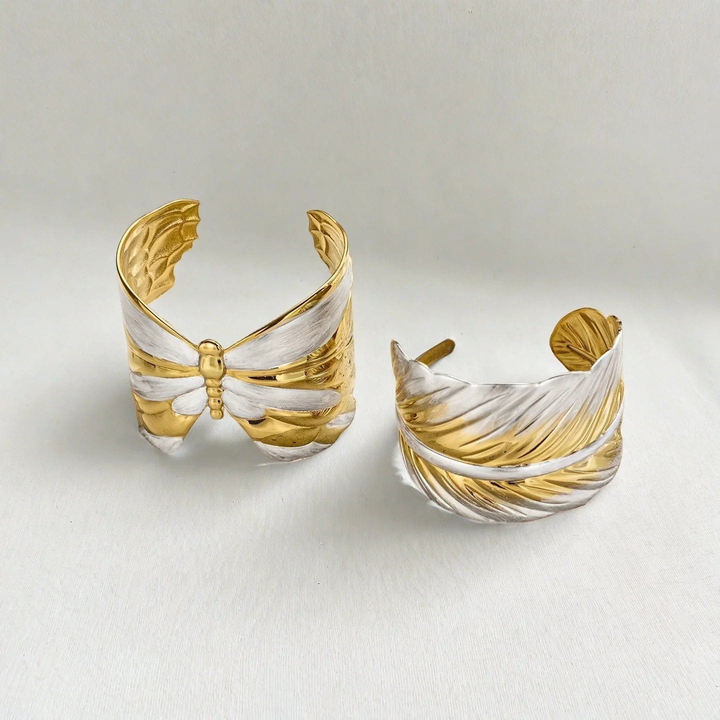 New Fashion 18k Gold Plated Stainless Steel Leaf Butterfly Opening Bracelet for Women Exaggerated Thick Cuff Bracelet Jewelry