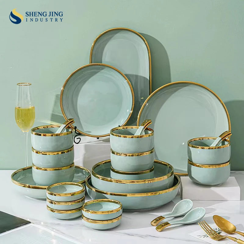 Original Factory Wholesale Eco-Friendly Luxury Wide Gold Rim Europe Style Porcelain Dinnerware Set for Restaurant Use