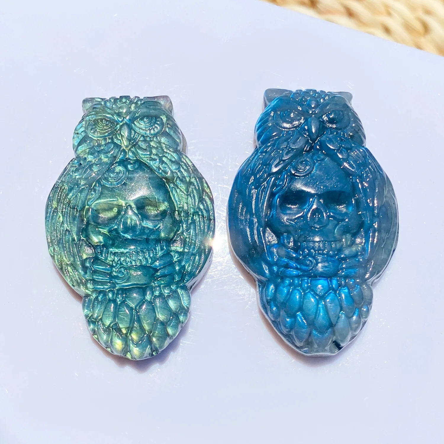 Wholesale Natural Rainbow Labradorite Crystal Carved Owl Skulls for Home Decoration