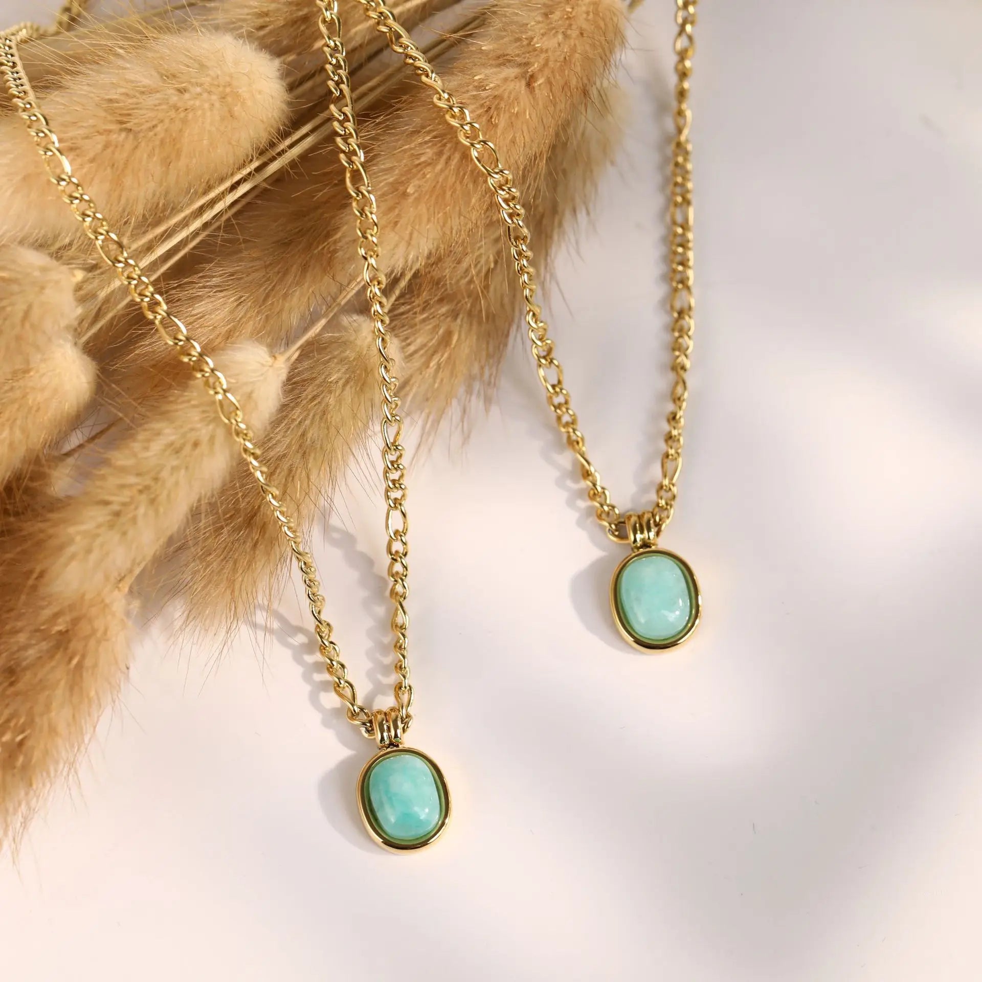 Stainless Steel Oval Natural Stone Pendant Necklace 18K Gold Plated Titanium Steel Green Jade Necklaces for Women