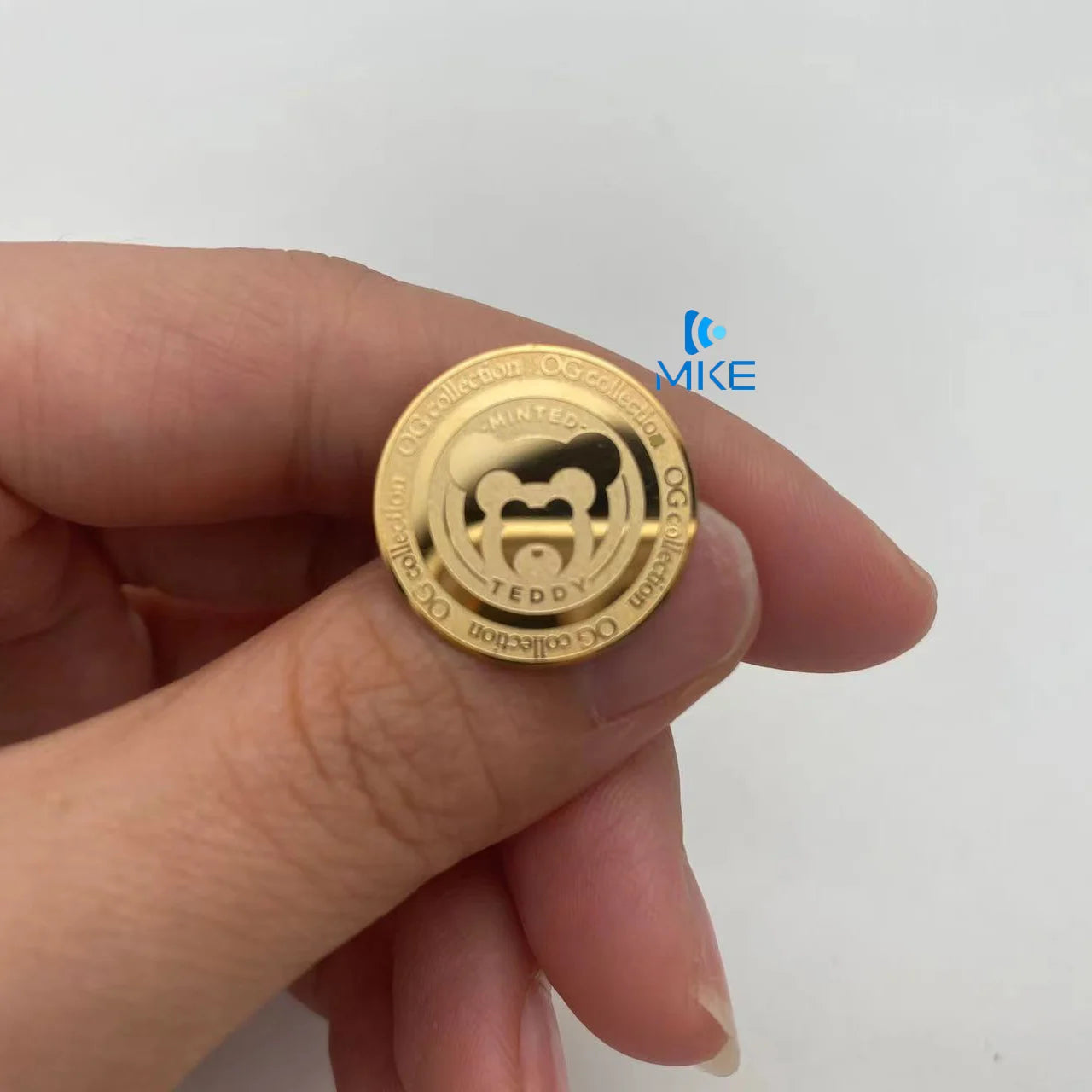 Magnetic Button Metal Pin Badges Custom