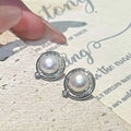 7-8MM Inlaid Bow Freshwater Pearl Stud Earrings Trendy Party Crystal Jewelry for Women for Engagement or Wedding 1pair