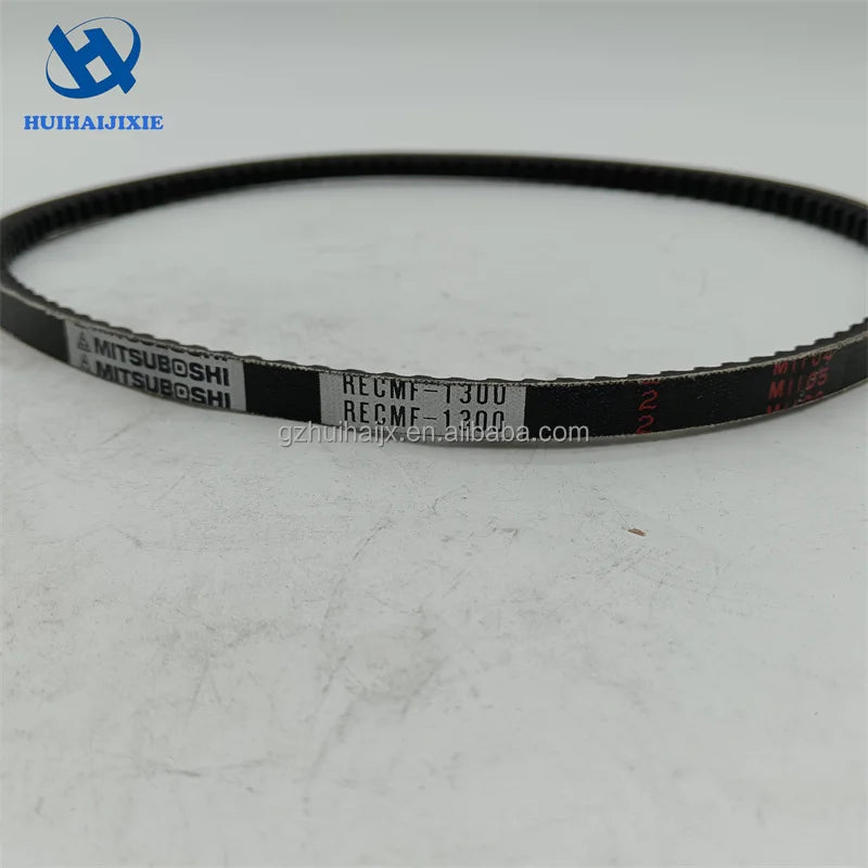 High Quality Excavator Parts V-BELT 6261-81-6810 6261816810 Belt for Heavy Machinery
