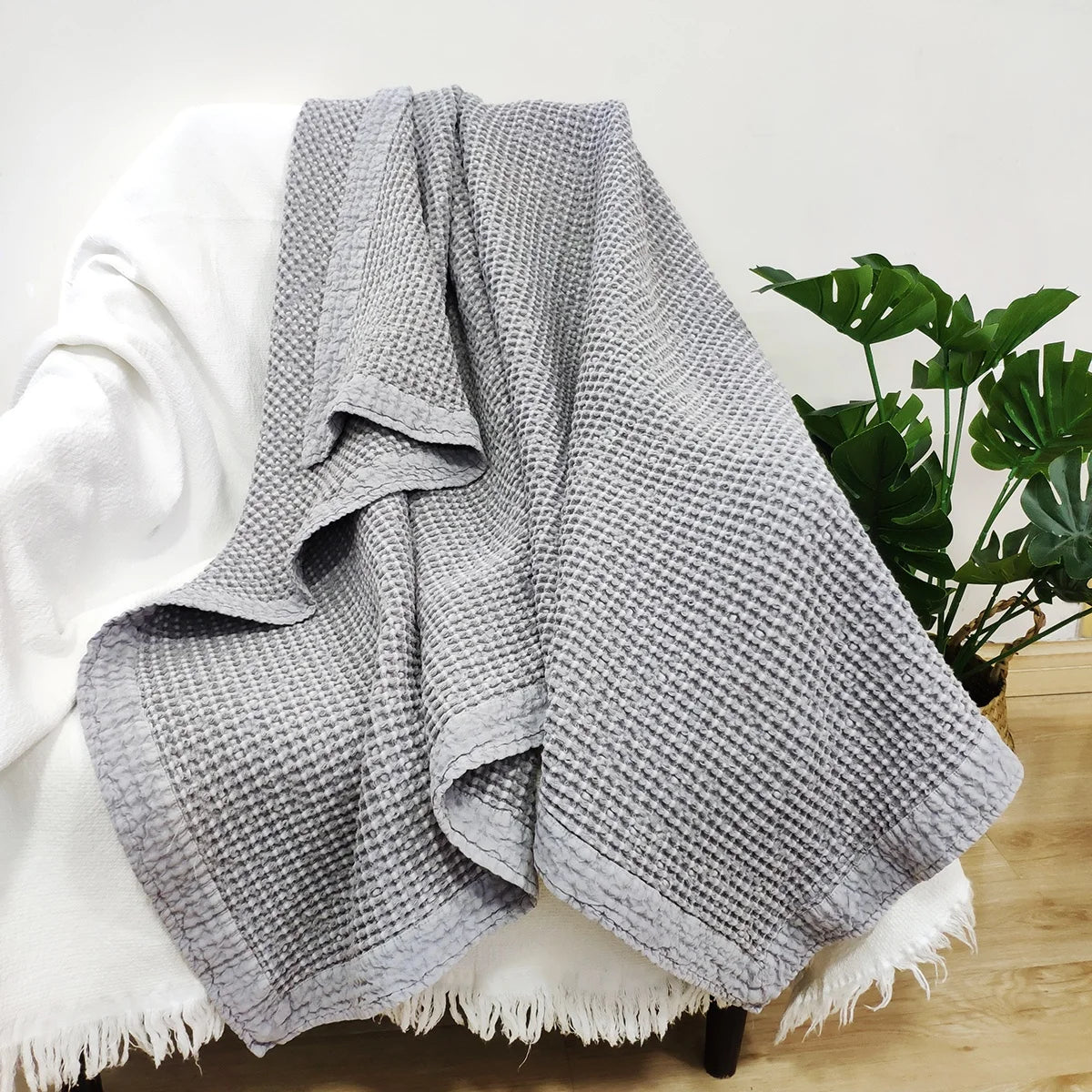 Wholesale Factory Best Selling Cheap Cotton Knitted Thick Throw Blanket 100% Cotton Waffle Waved Throw Blanket