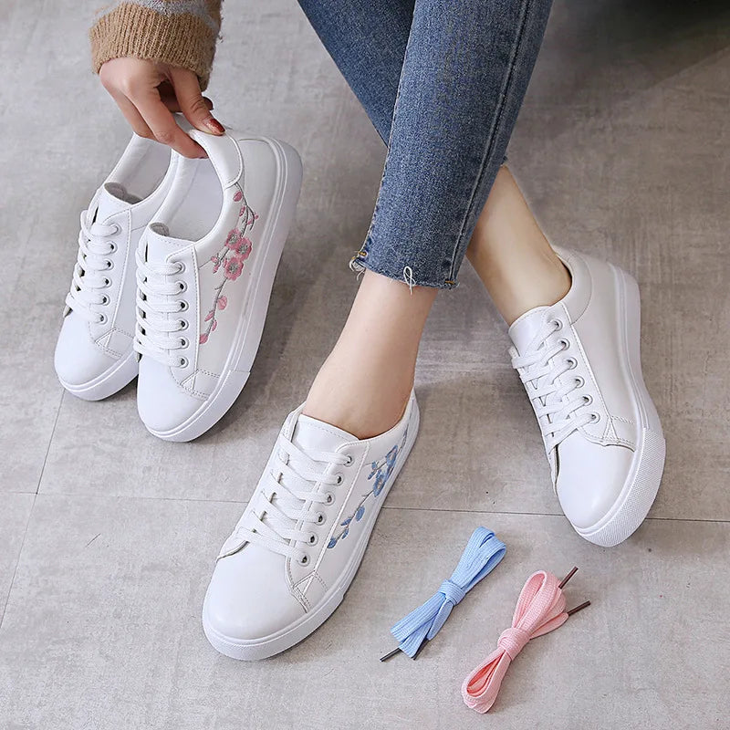 Embroidered Small White Shoes Spring Autumn New Style Shallow Mouth Student Leisure Sports Shoes A175-177