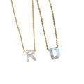 Pearl Shell 26 Letter Pendant Necklace for Women Fashion Diy Jewelry Clavicle Personalized Initial Natural Alloy Letter Chain SN