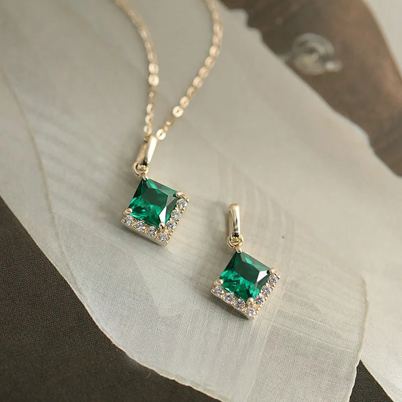 Fine 925 Sterling Silver 18k Gold Plated Square Shape CZ Diamond Retro Luxury Pendant Necklace for Women