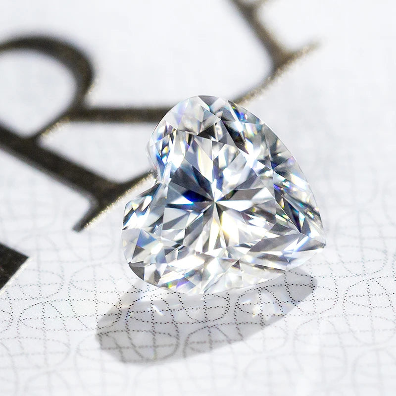 D VVS1 Super White Heart Cut Moissanite Diamond Gra Moissanite for Moissanite Jewelry