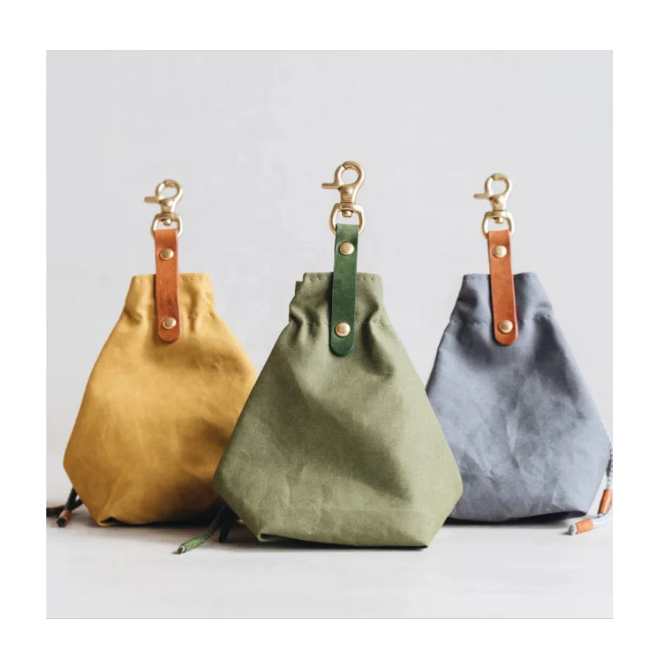Handmade Travel Outdoor Canvas Dog Treat Pouch Training Holder Snack Food Pouch Dog Accessories