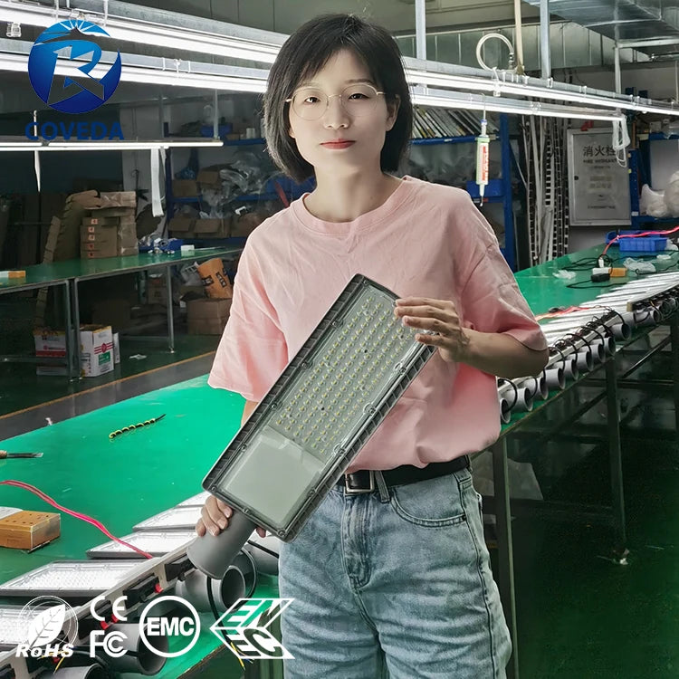China Factory Wholesale Price 30w 50w 100w 150w 200w LED Street Light for Road Street