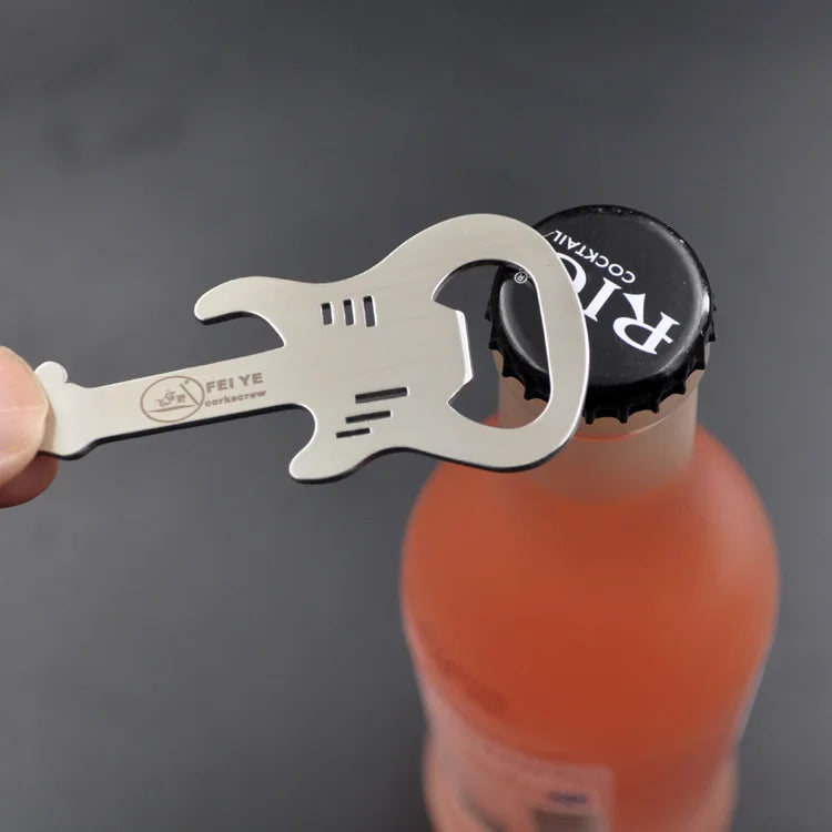 Wholesale Customized Keychain Beer Bottle Opener  Metal Bottle Opener Carry-on Stainless Steel Beer Bottle Opener