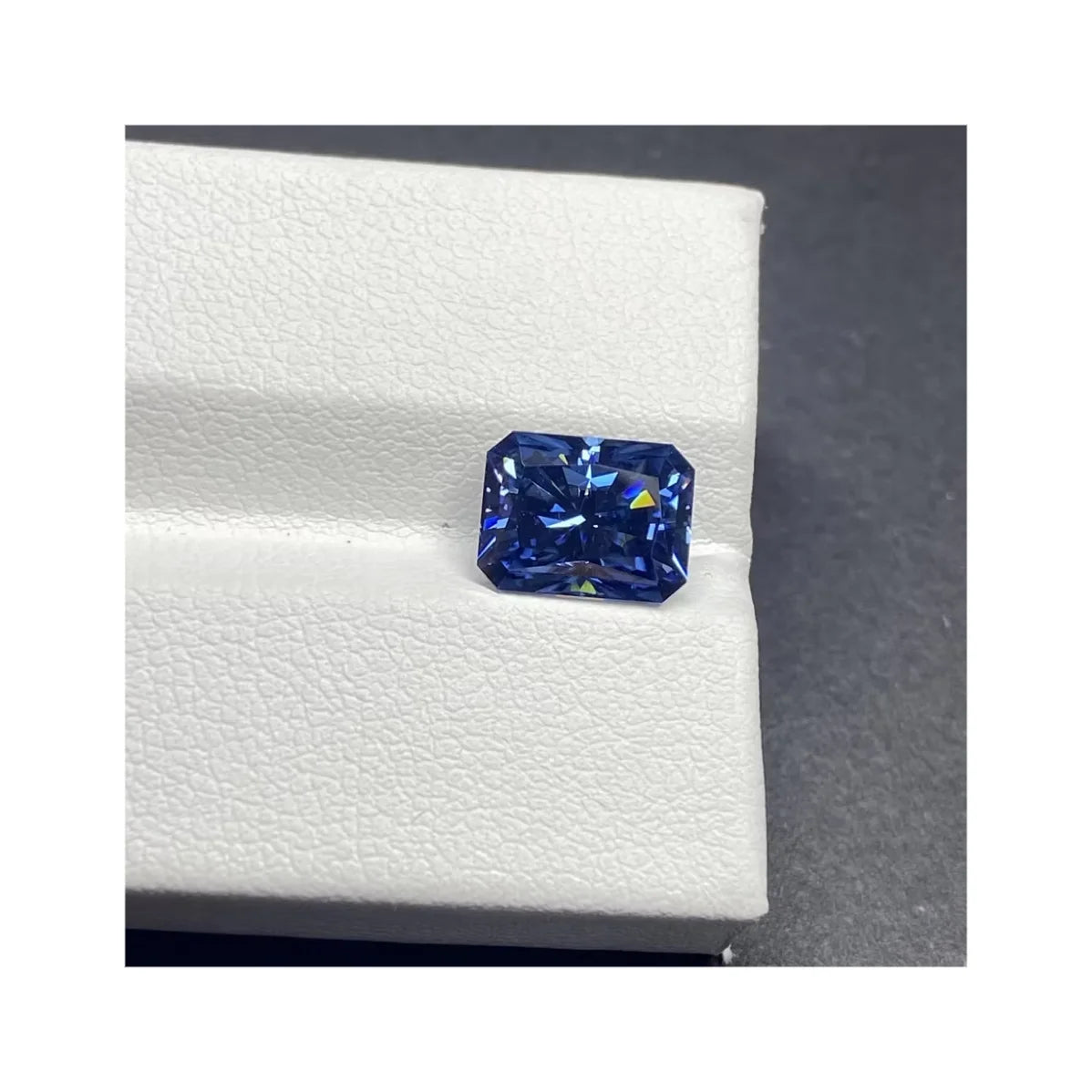 Lab Grown Gemstone 9x11mm 10x12mm VVS1 Moissanite Diamond Loose 5ct 8ct Dark Blue Radiant Cut Moissanite