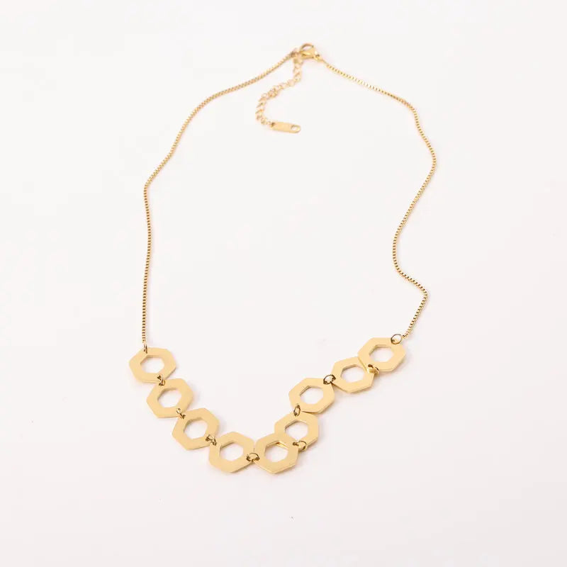 Fenny Wholesale High End 18K Gold Plated Waterproof Dainty Geometric Hexagonal Slice Collarbone Stainless Steel Necklace