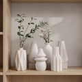 LIVEFUN Modern Minimalist Frosted White Ceramic Vase Tabletop Customizable Bottle Aromatherapy Home Hotel Decoration Scratch