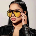 Competitive Price Ladies Sunglasses Sun Glasses for Men Uv400 Windproof Pc Eyewear Oversized One Piece Sunglasses