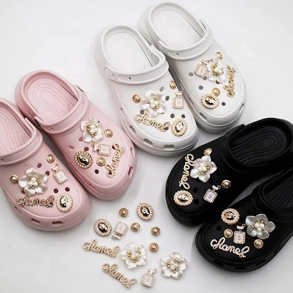 New 2024 Luxury Bling Shoe Charms Rhinestone Metal Designer Shoe Charms Fashion Designer Charms Diamond Shoe Decoration