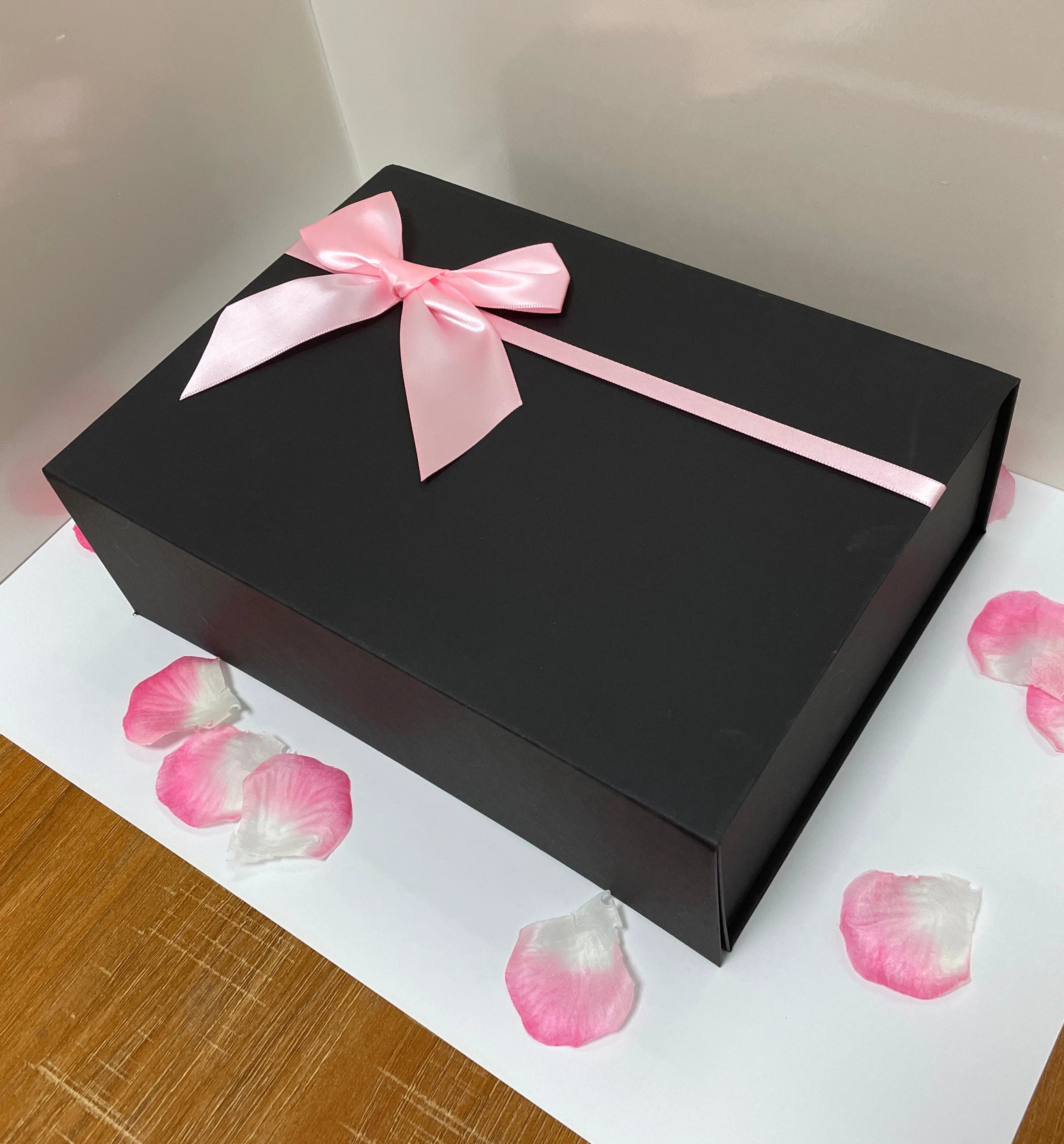 Handmade Matt Lamination Cardboard Luxury Gift Box Rigid Boxes with Ribbon Bow Accepted Custom Logo for Fur Products
