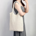 Wholesale 2024 Summer Casual Beige Premium Women's Tote Bags Large Capacity Knitted Crochet Beach Shopping Open Vintage Fashion