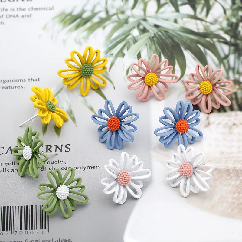 Mixed Designs Colors Enamel Earring Sweet Hollow Flower Stud Earrings for Women Girls 2025 Jewelry