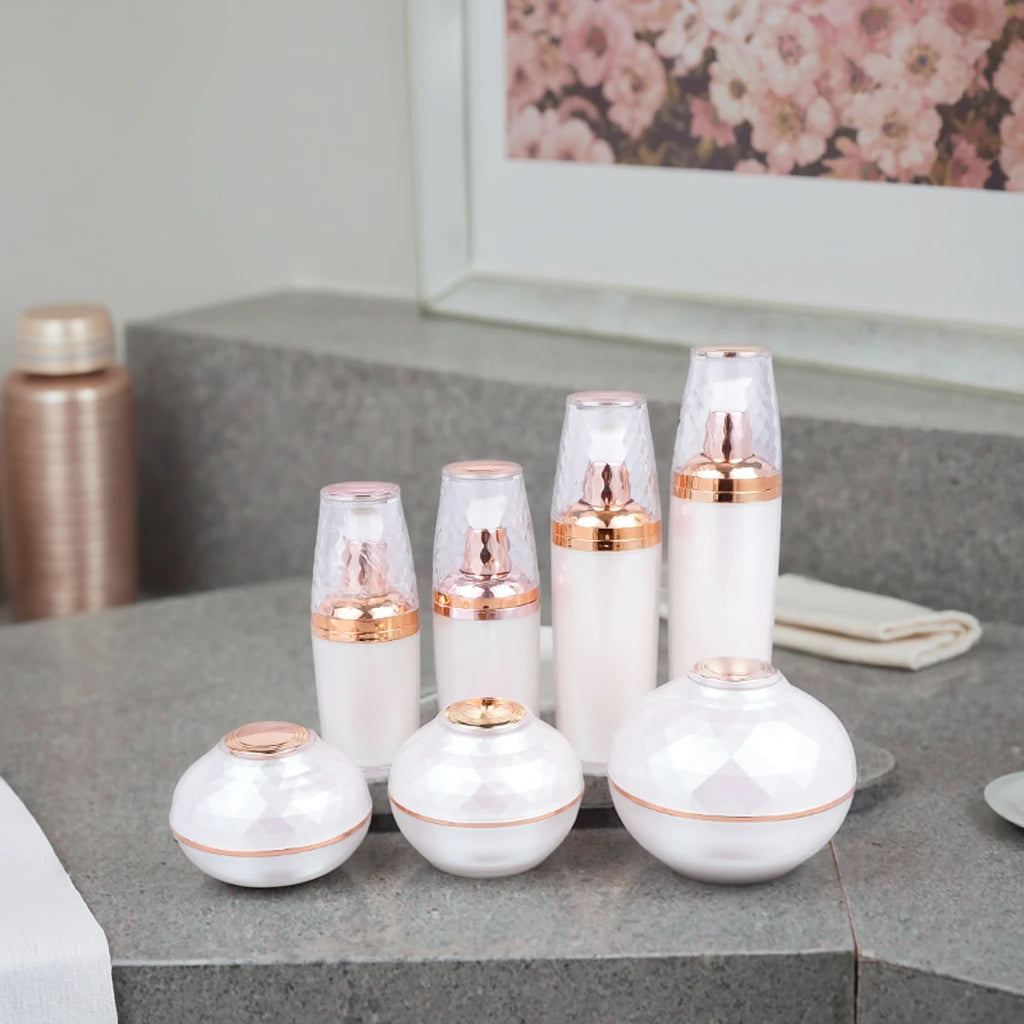 Elegant Fancy 30g 50g 120g Round White Acrylic Cosmetic Containers Empty Cream Pot with Plastic Base Cap for Skin Care Packaging