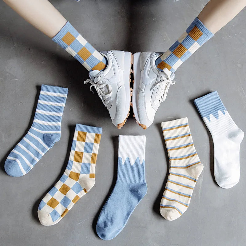 New Japanese Fresh Style Blue and White Socks Ladies Plaid Stripes Crew Socks Cotton