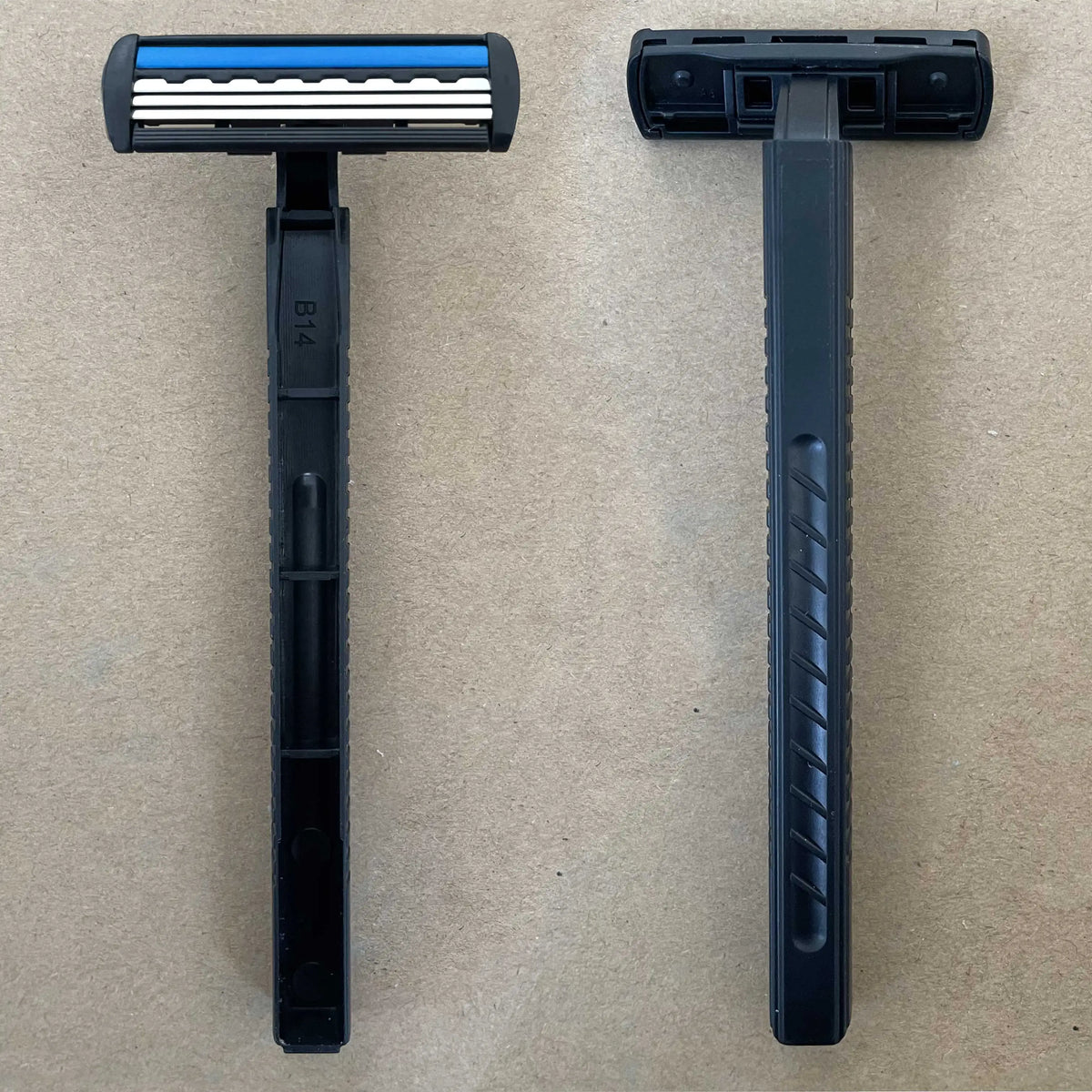 Disposable Stainless Steel Triple Blade Shave Razor for Men-Face Use