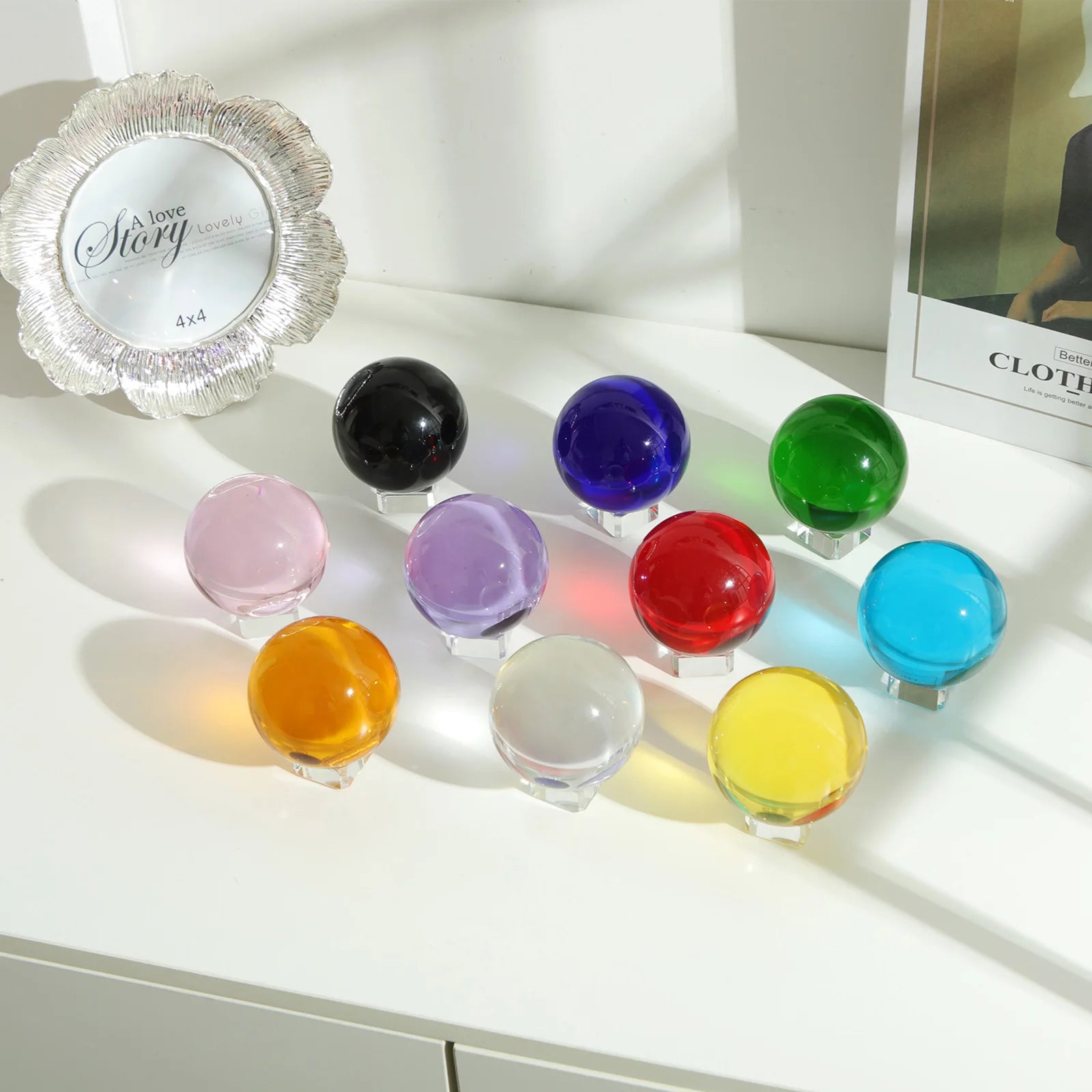 60mm 2.36inch Crystal Ball Set Photograph Crystal Ball with Base K9 Crystal Suncatchers Ball Decorative Desk Home Decoration