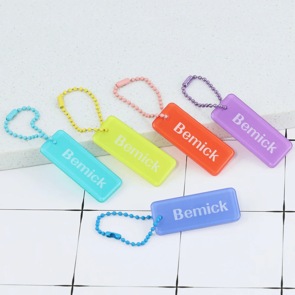 Manufacturer Customized OEM Make Your Own Design UV Printed Acrylic Keychain Custom Logo Keychain Charms