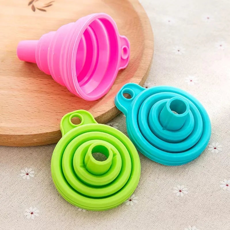 Food Grade Folding Mini Telescopic Funnel Pouring Oil Pot Household Plastic Oil Leak Kitchen Small Funnel Silicone Moulds