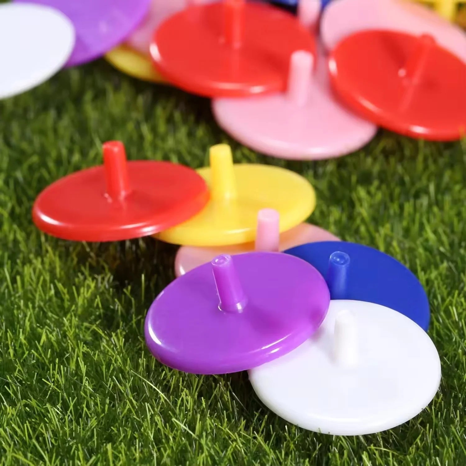Custom Logo Lightweight Compact Round Head Golf Ball Position Marker Convenient & Durable with Colored Plastic Golf Ball