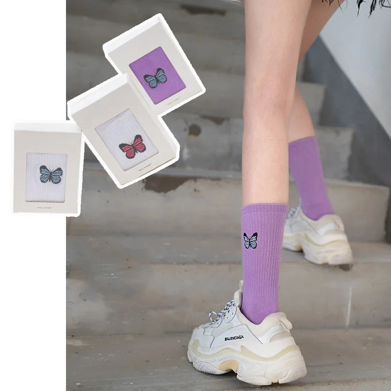 Wholesale Purple White Butterfly Embroidery Socks Women Trendy Cotton Ribbed Crew Socks