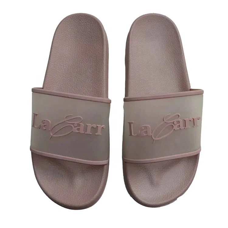 Hot Selling Custom Logo Soft Rubber Slide Sandals Comfortable with Embossed 3D Printed Multiple Colors Winter Anti-Slip Feature