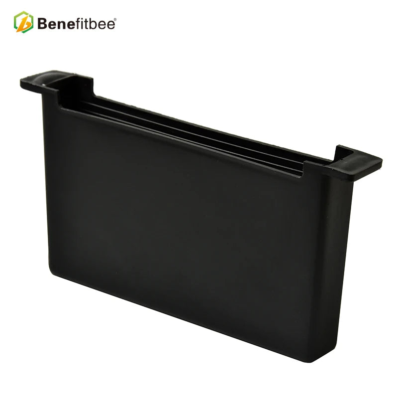 China Beekeeping Equipment Supplier Black Small American Style Mini Bee Feeder