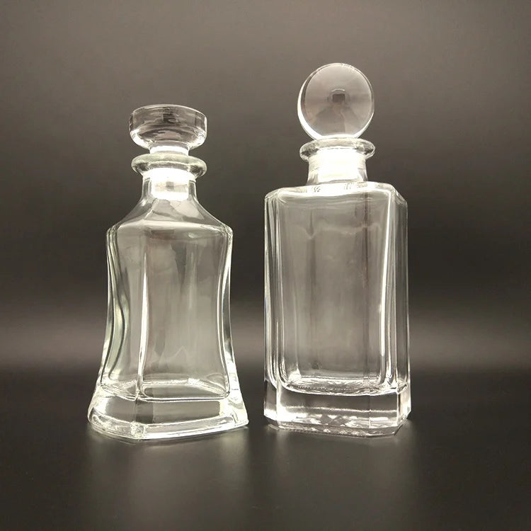 Wholesale Aroma Fragrance Diffuser OEM 150ml 250ml 450ml Glass Decanter for Attar Perfume Oil Display